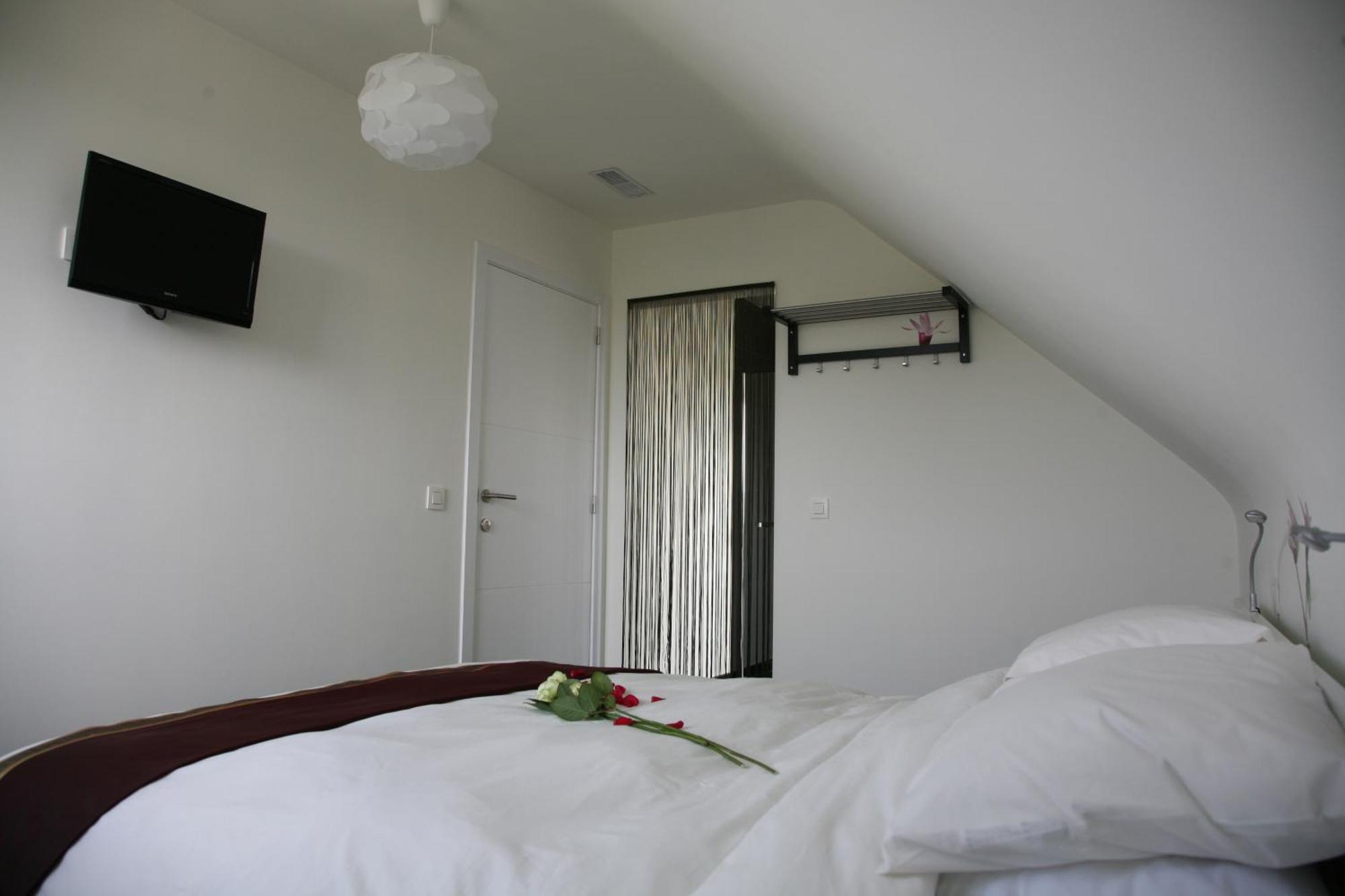 B&B Kanegem Onverbloemd Tielt Exteriör bild